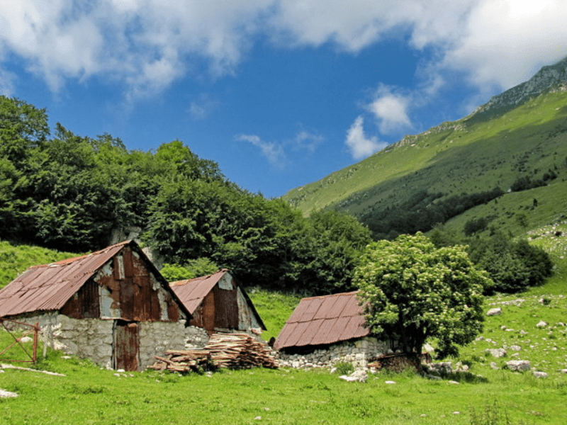 Planina Zaprikraj