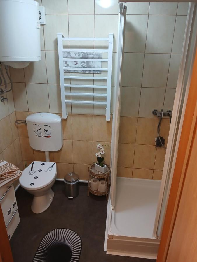 642355729
