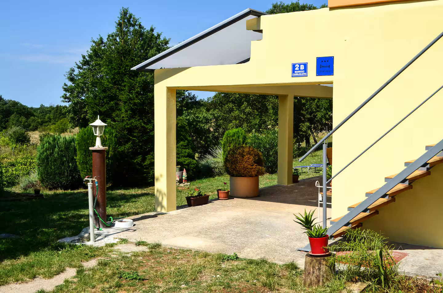 391b763e-66bb-43a9-b766-224493dd9e75