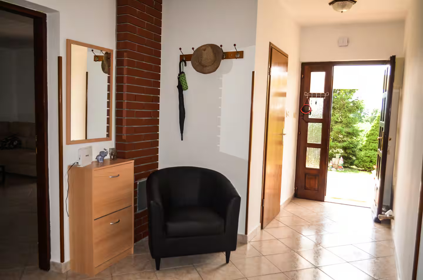 dc2c2694-5b55-48c5-afae-65d97bf30b40